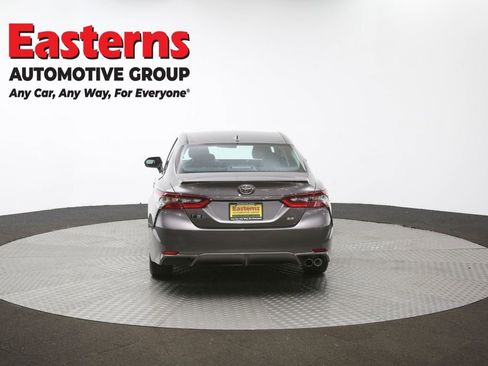 Used 2024 Toyota Camry SE image 61