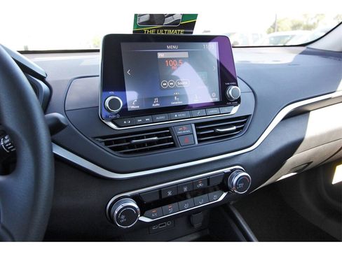 New 2025 Nissan Altima 2.5 S image 22