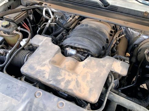 Used 2015 Chevrolet Tahoe LT RWD image 35