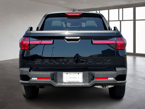 New 2025 Hyundai Santa Cruz SEL image 4