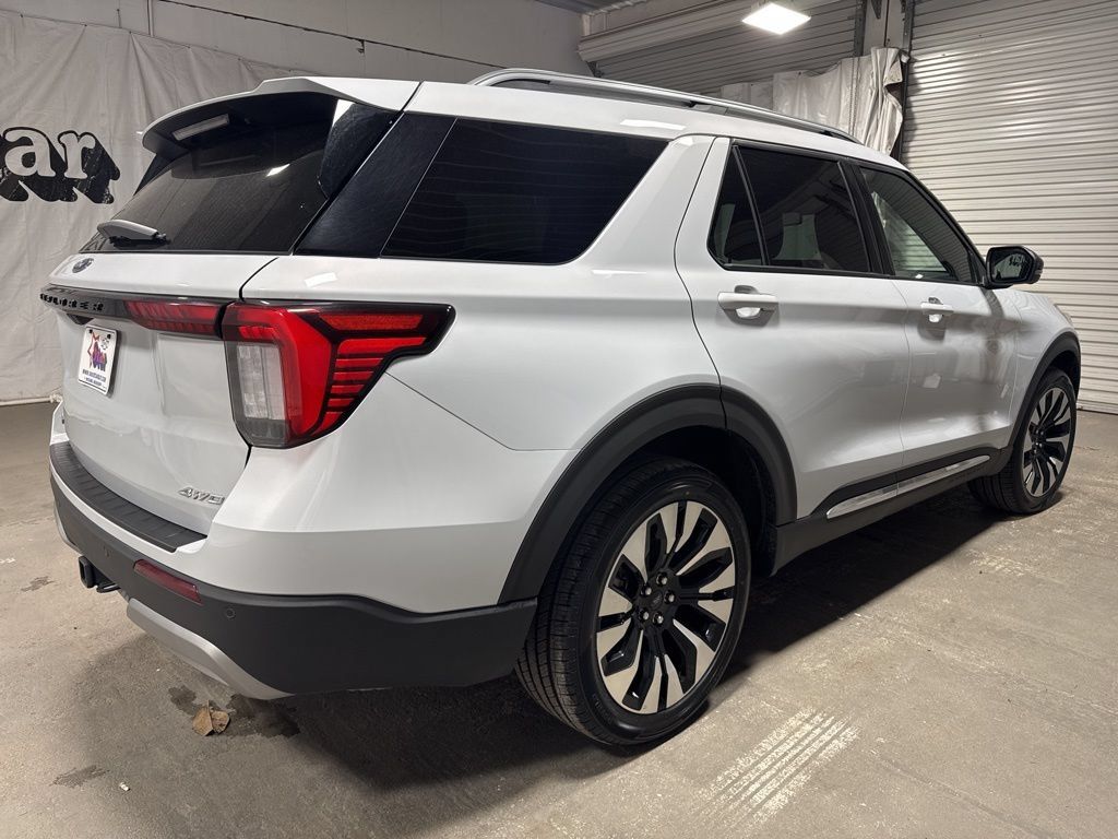 Used 2025 Ford Explorer Platinum w/ LUX Leather Package AWD/4WD image 7