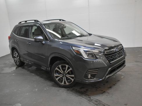 Certified 2023 Subaru Forester Limited image 1