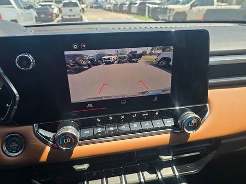 New 2026 GMC Canyon AT4 AWD/4WD image 21