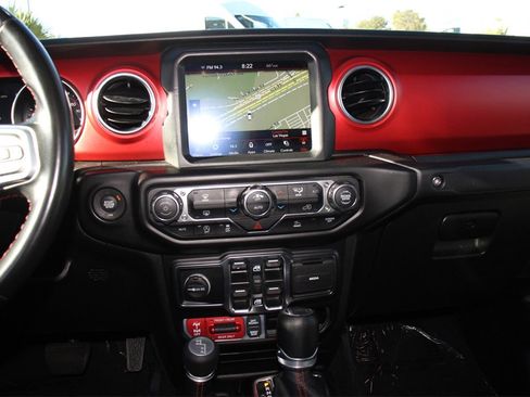 Used 2022 Jeep Gladiator Rubicon w/ LED Lighting Group image 17