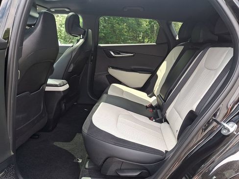 Used 2023 Kia EV6 GT-Line w/ GT-Line White Seat Package AWD/4WD image 11