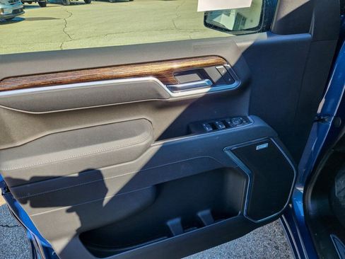 New 2026 GMC Sierra 1500 Elevation w/ Preferred Package image 8
