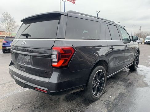 Used 2023 Ford Expedition Max Limited image 3