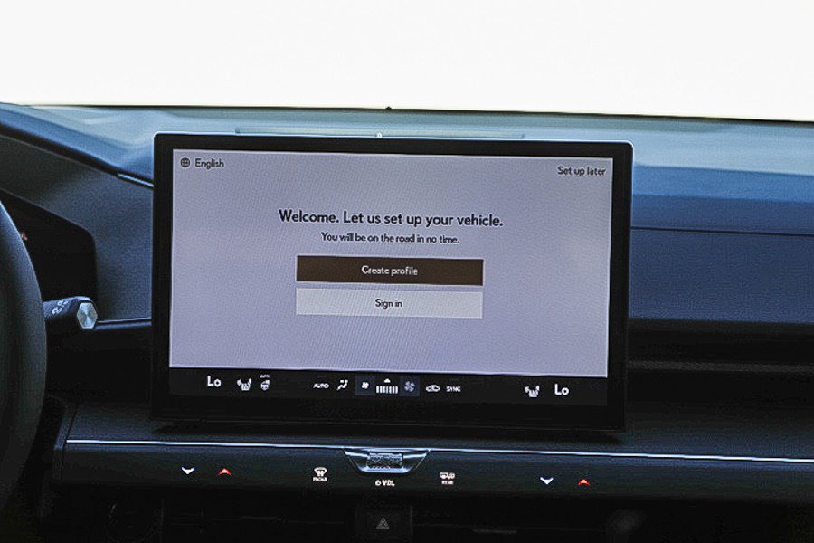 Used 2026 Lexus ES 350h w/ Convenience Package FWD image 14