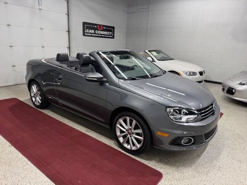 Used 2013 Volkswagen Eos Komfort FWD image 13