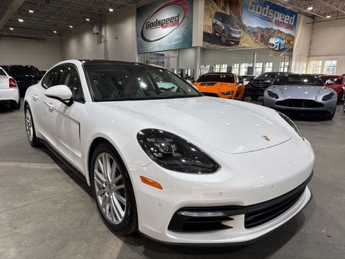 Used 2017 Porsche Panamera image 21