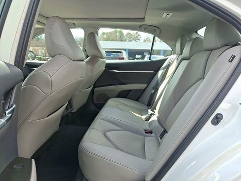 Used 2024 Toyota Camry XSE w/ Navigation Package image 12