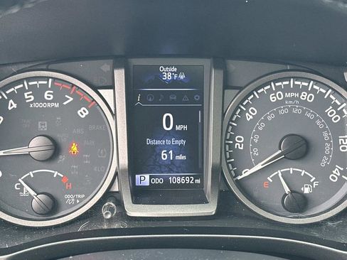 Used 2020 Toyota Tacoma SR5 image 20