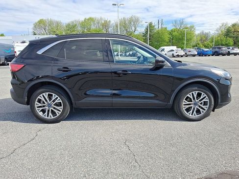 Used 2022 Ford Escape SEL w/ Technology Package AWD/4WD image 8