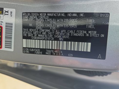 Used 2023 Toyota Highlander XSE FWD image 34