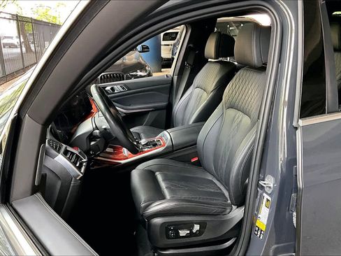 Used 2024 BMW ALPINA XB7 AWD/4WD image 7