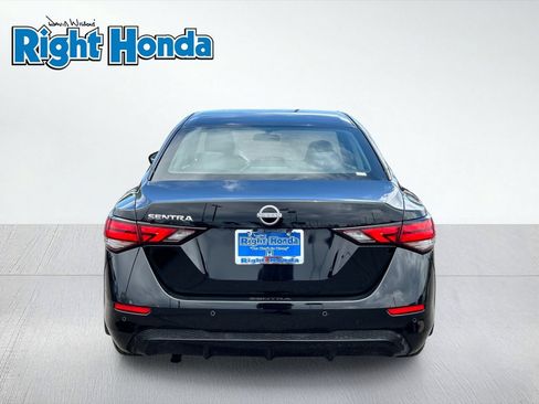 Used 2024 Nissan Sentra S FWD image 10