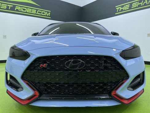 Used 2020 Hyundai Veloster N w/ Performance Package image 3
