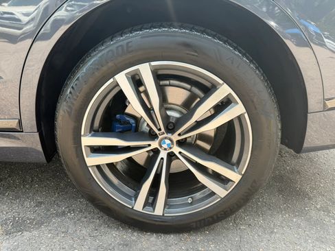 Used 2019 BMW X7 xDrive50i w/ Dynamic Handling Package AWD/4WD image 41