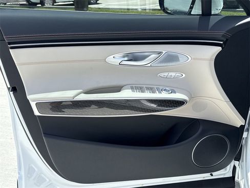 New 2026 Genesis GV70 3.5T Sport Prestige image 9