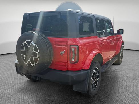 Used 2022 Ford Bronco Outer Banks AWD/4WD image 3