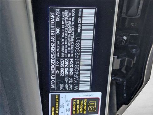 Used 2024 Mercedes-Benz C 300 Sedan image 25