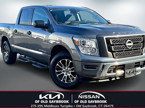 Certified 2024 Nissan Titan SV w/ Accessory Utility Package image 3