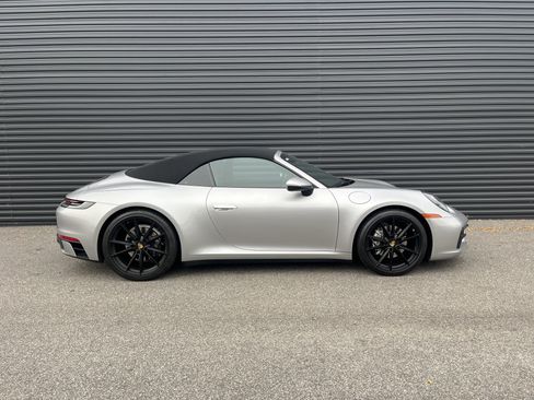 Certified 2023 Porsche 911 Carrera w/ Sportdesign Package image 8