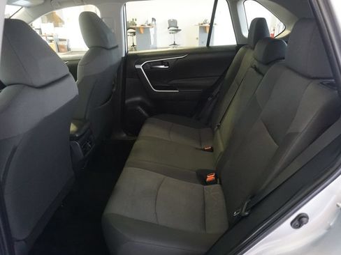 Certified 2025 Toyota RAV4 XLE AWD/4WD image 19