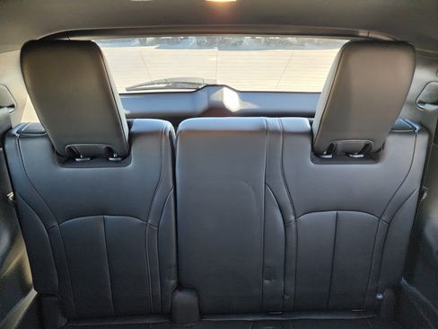 Used 2025 INFINITI QX60 Luxe w/ Black Edition image 17