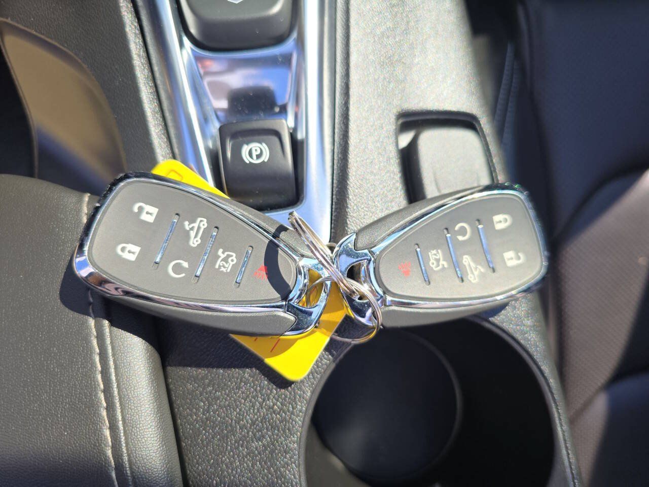 Used 2023 Chevrolet Camaro SS RWD image 32