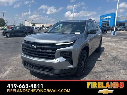 New 2025 Chevrolet Traverse LT w/ Midnight/Sport Edition