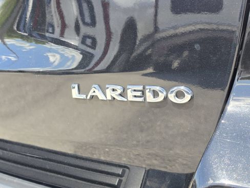 Used 2022 Jeep Grand Cherokee Laredo X RWD image 17
