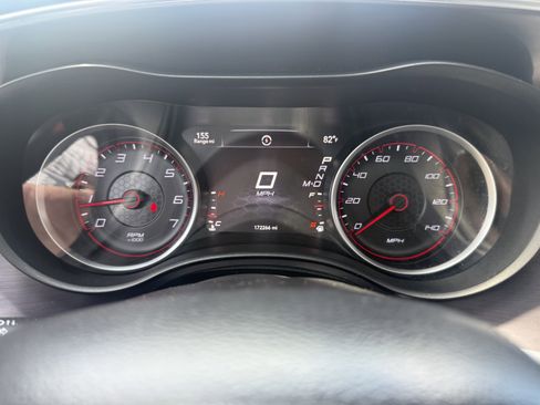 Used 2015 Dodge Charger SE w/ Power Sunroof Group AWD/4WD image 13
