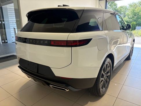 Used 2025 Land Rover Range Rover Sport AWD/4WD image 6