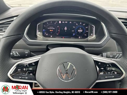 Certified 2024 Volkswagen Tiguan SEL R-Line AWD/4WD image 23