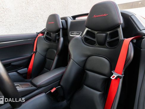 Used 2019 Porsche 911 Speedster image 26