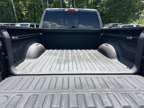Used 2021 RAM 1500 Big Horn AWD/4WD image 22