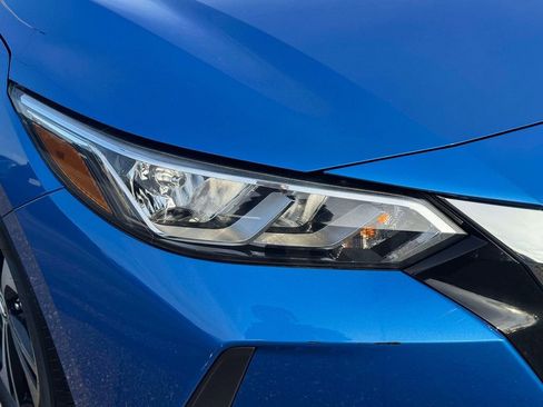 Used 2023 Nissan Sentra SV w/ All-Weather Package FWD image 9