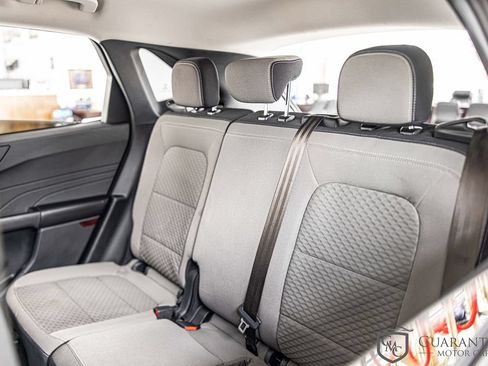 Used 2021 Ford Escape SE w/ Cold Weather Package FWD image 29