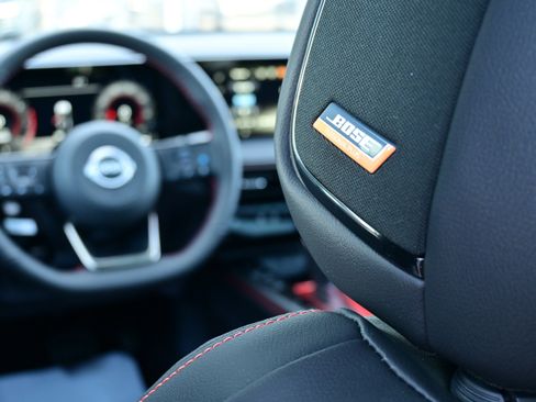 New 2025 Nissan Kicks SR w/ SR Premium Package image 15