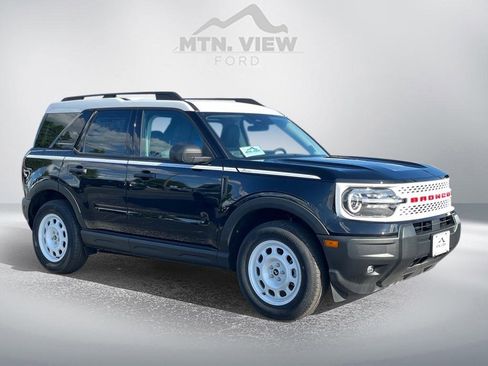 New 2025 Ford Bronco Sport Heritage w/ Convenience Package image 2