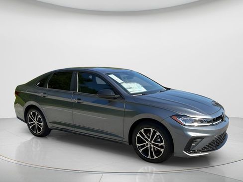 New 2026 Volkswagen Jetta Sport FWD image 4