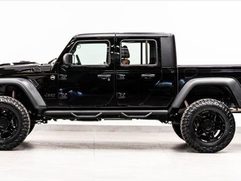 Used 2026 Jeep Gladiator Sport image 11