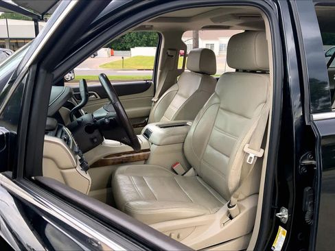 Used 2016 GMC Yukon XL Denali w/ Open Road Package AWD/4WD image 7