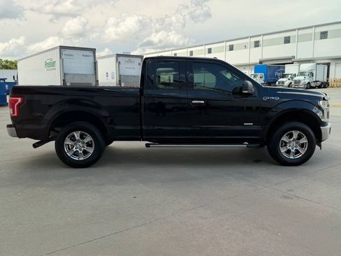 Used 2017 Ford F150 XLT w/ Equipment Group 302A Luxury RWD image 6