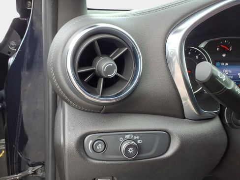 Used 2021 Chevrolet Blazer LT image 30