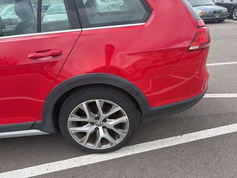 Used 2017 Volkswagen Golf Alltrack SEL AWD/4WD image 6