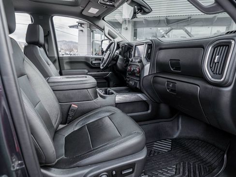 Used 2020 Chevrolet Silverado 2500 LTZ w/ LTZ Premium Package image 22