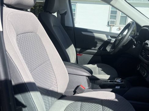 Used 2021 Ford Escape SE w/ Convenience Package AWD/4WD image 24