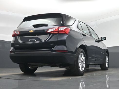 Used 2021 Chevrolet Equinox LS image 53